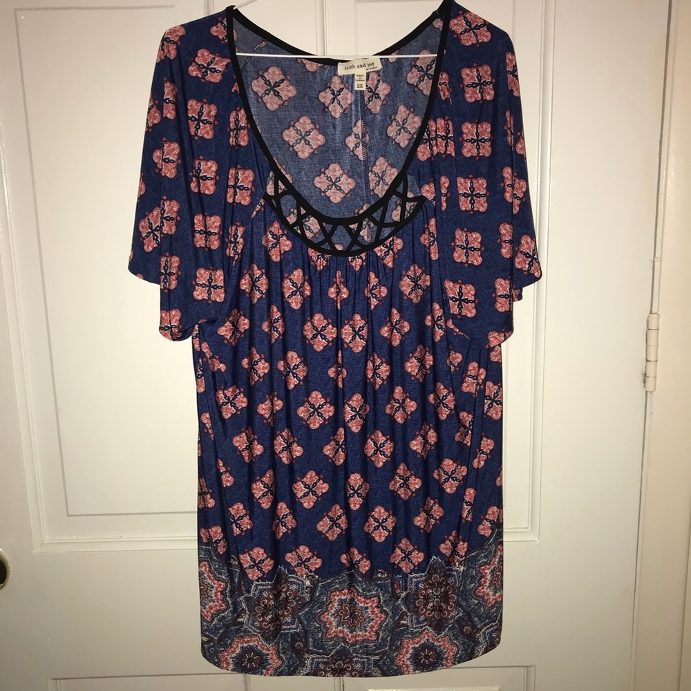 Faith and Joy by Monteau top